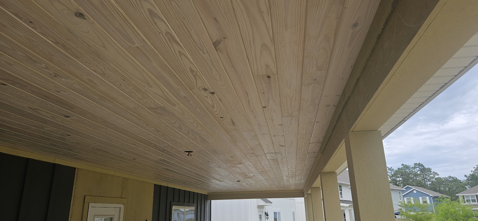 Elevated deck and railing construction